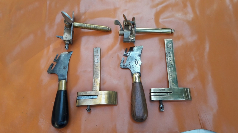 Comparaison couteau mécanique ancien et récent