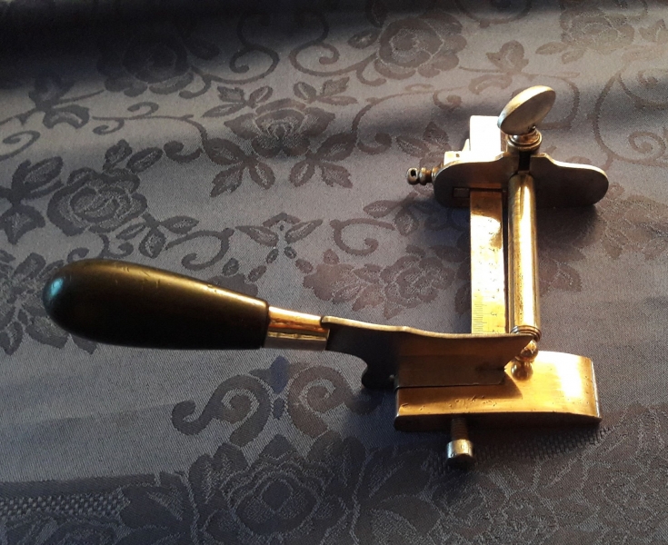 Couteau mécanique Blanchard 15cm