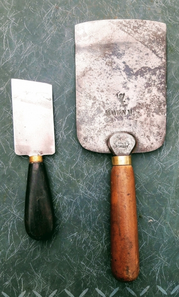 Couteau à doler / couteau à parer