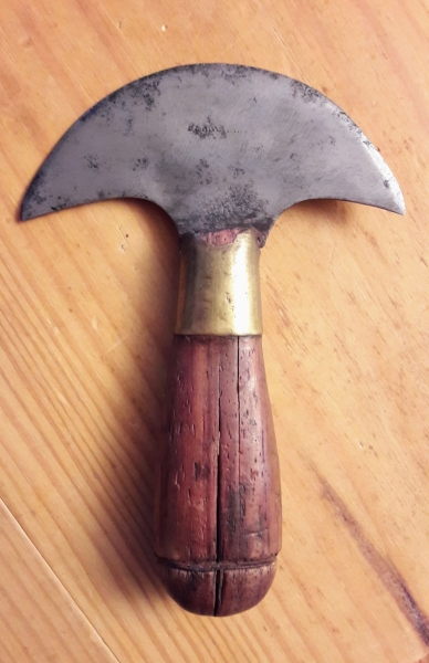 Couteau à pied