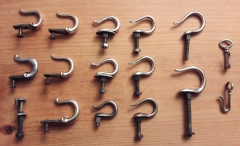 Crochets de sellette et mantelets (après)