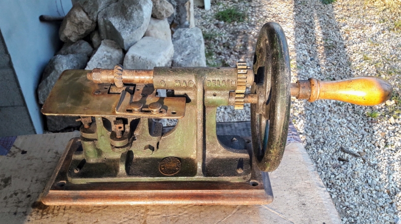 Machine MAGDELAIN (avant)