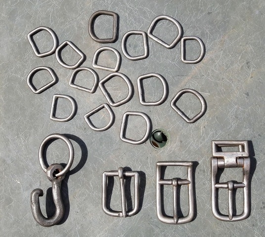Dés, boucles et crochet