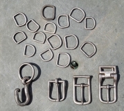 Dés, boucles et crochet