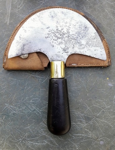 Couteau à  pied