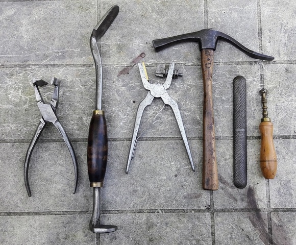 Outils divers (principalement cordonnier)