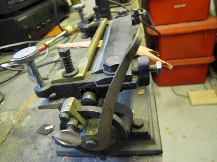 Machine à parer, à bomber et à jonctionner Mayer et Flammery