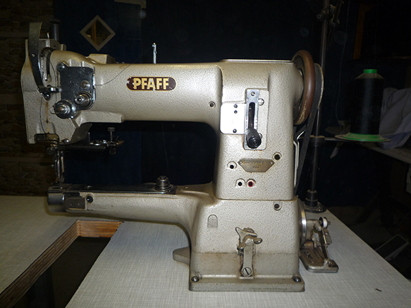 pfaff 335 BD.jpg