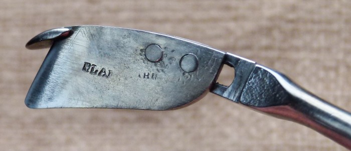 Blanchard ref 756 couteau à surtailler (6) (Copier).jpg