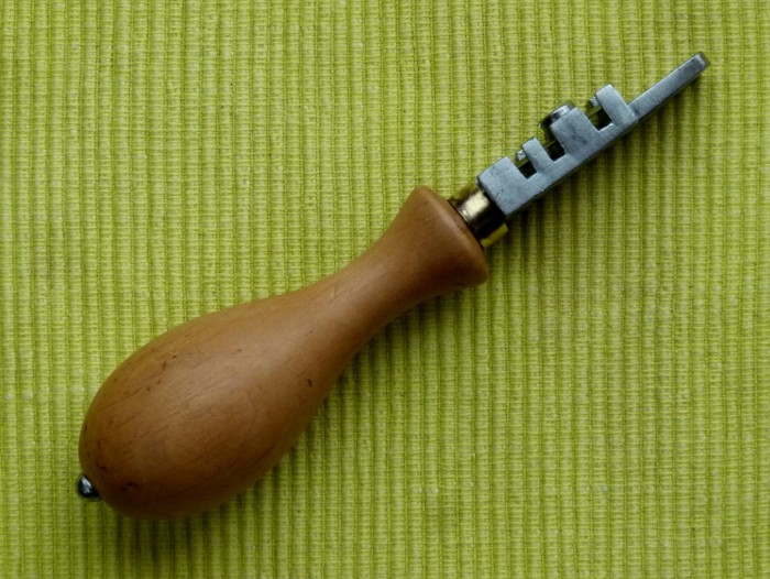Couteau à lacet après (5) (Copier).JPG