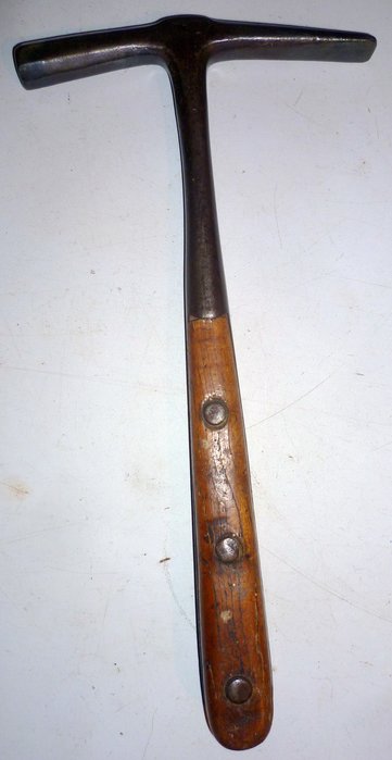 Blanchard ref 732 marteau de bourrelier N°3 bois clair (2).JPG