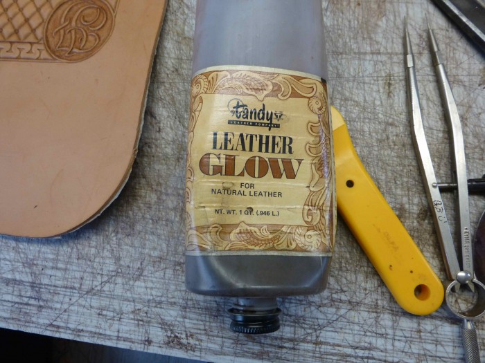 Le leather glow en question